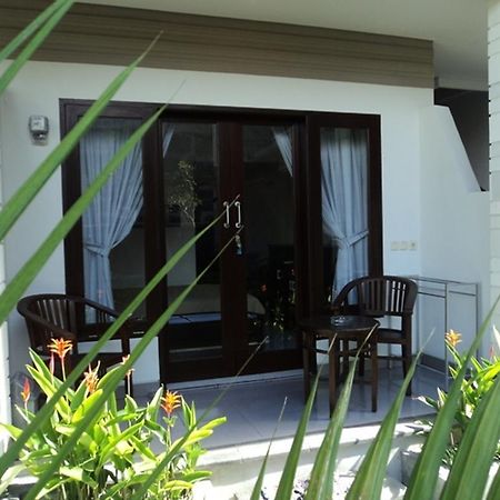 De Dukuh Guest House Kuta Lombok Exterior foto